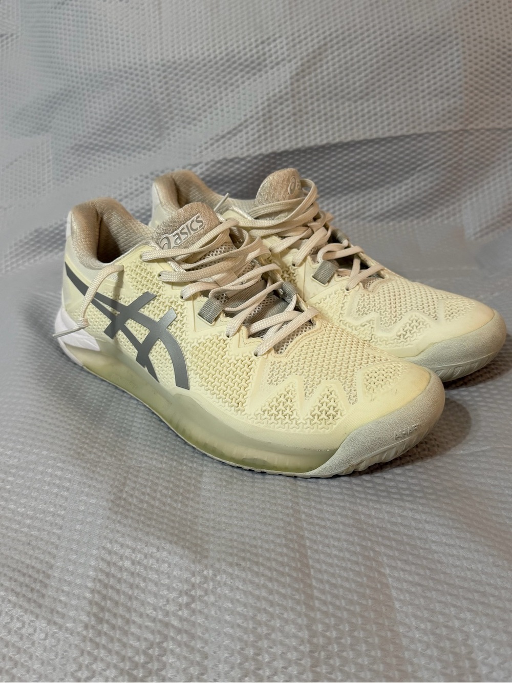 ASICS Gel Resolution 8 Women’s 9.5 White Silver Tennis Shoes 1042A072